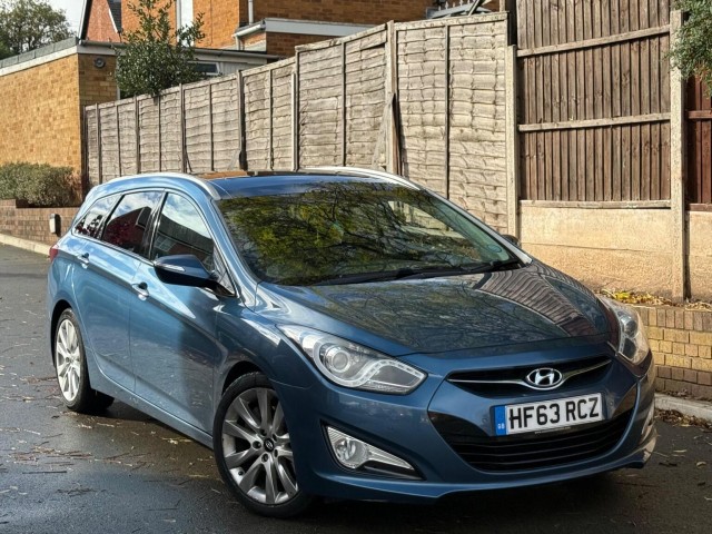 HYUNDAI I40 2013