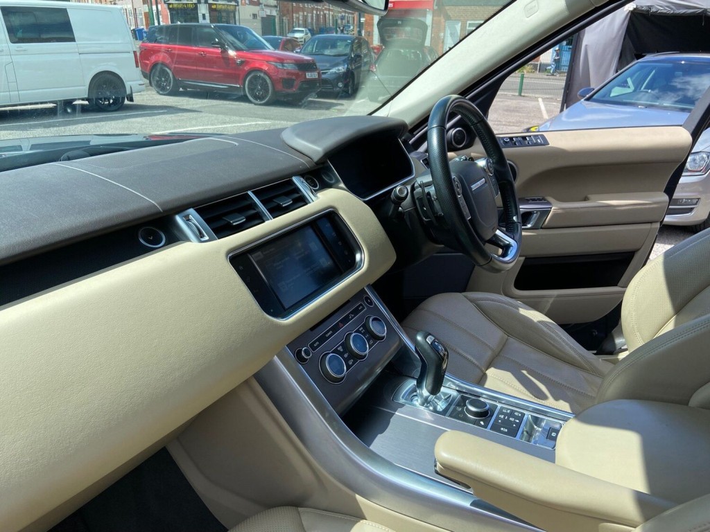 LAND ROVER RANGE ROVER SPORT