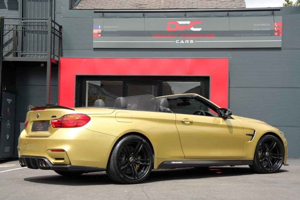 BMW M4