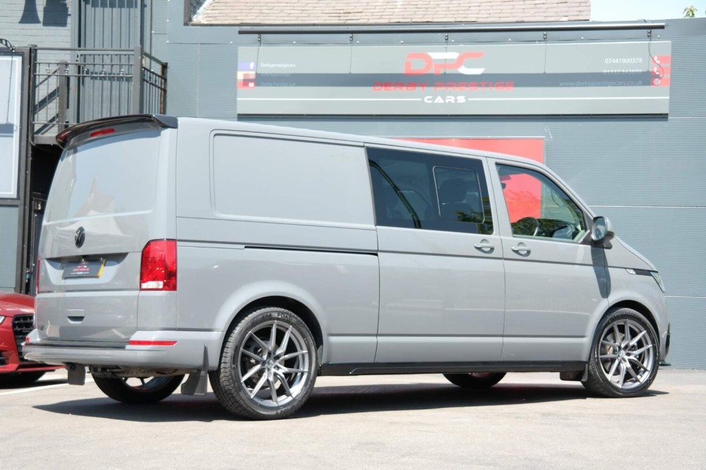 VOLKSWAGEN TRANSPORTER