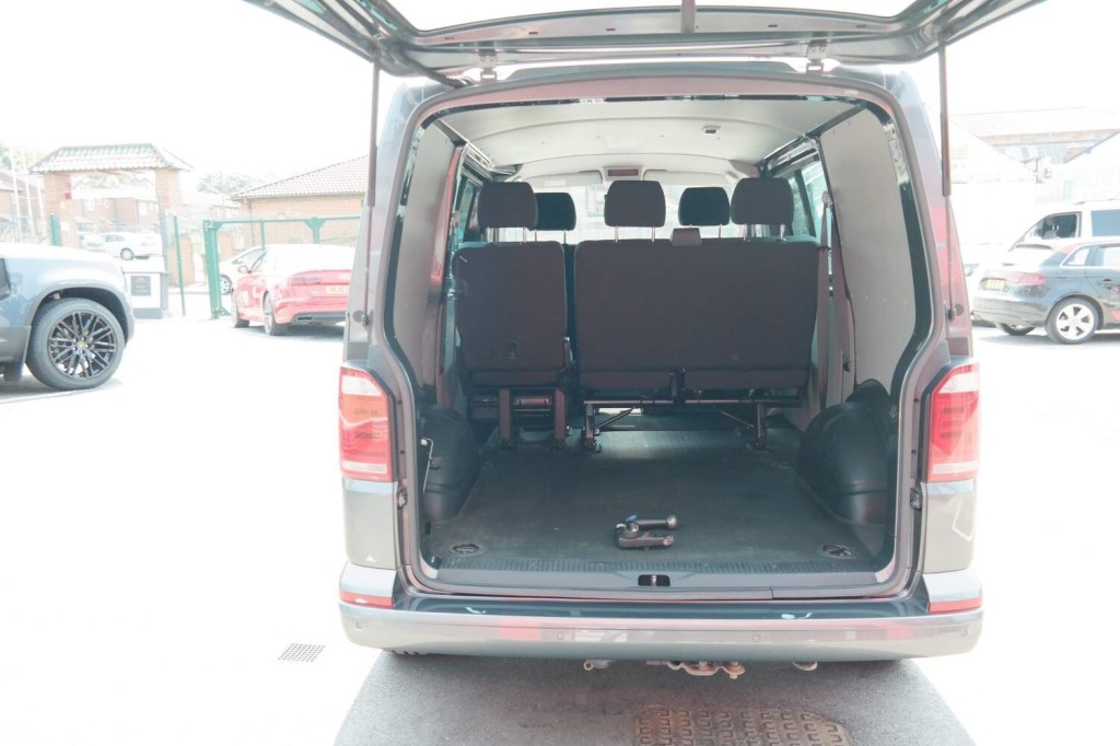 VOLKSWAGEN TRANSPORTER