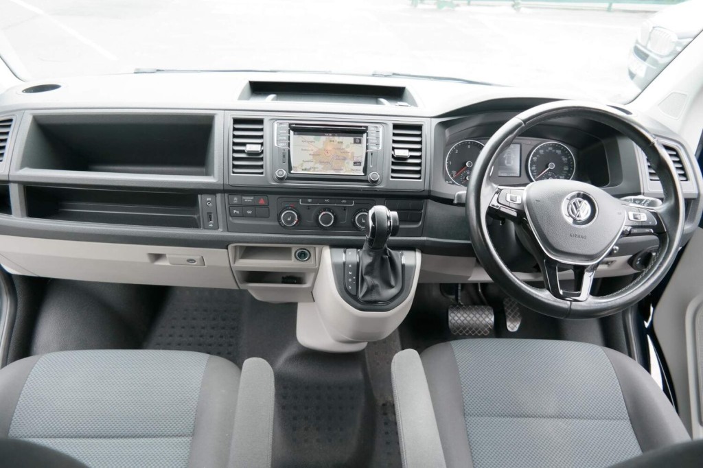 VOLKSWAGEN TRANSPORTER