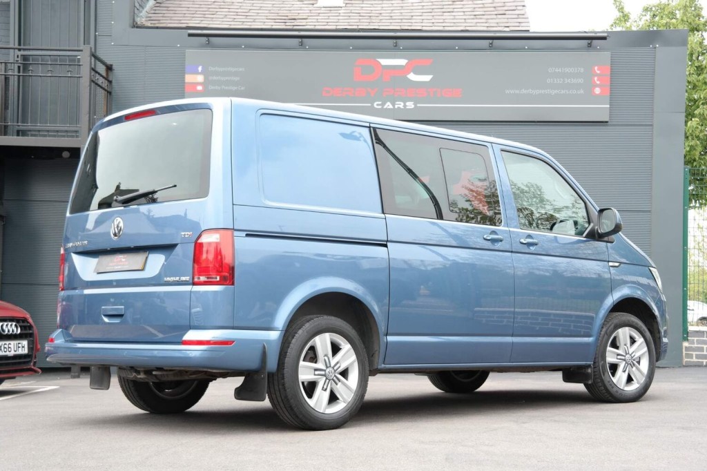 VOLKSWAGEN TRANSPORTER