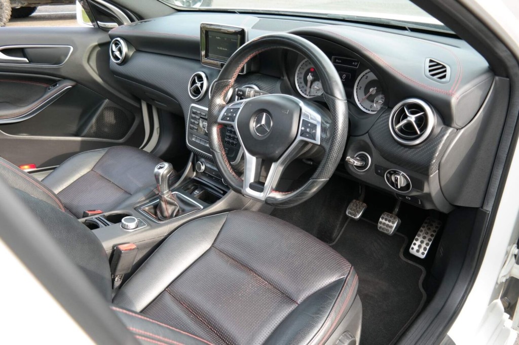 MERCEDES-BENZ A CLASS