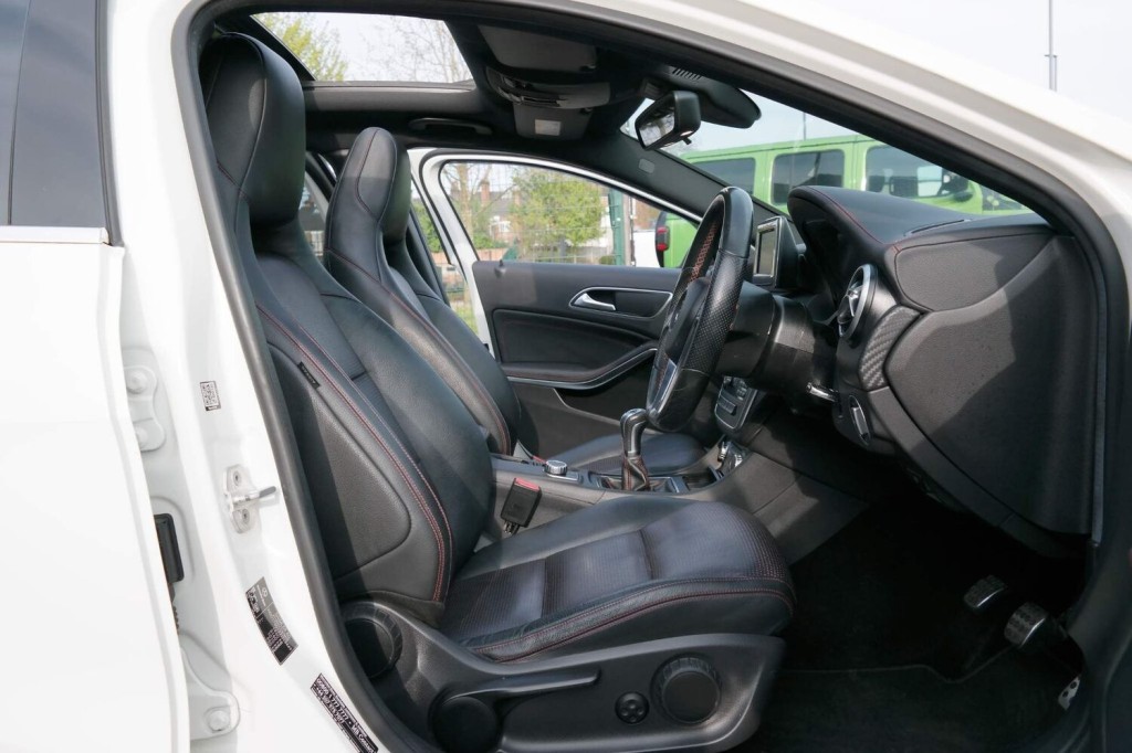 MERCEDES-BENZ A CLASS