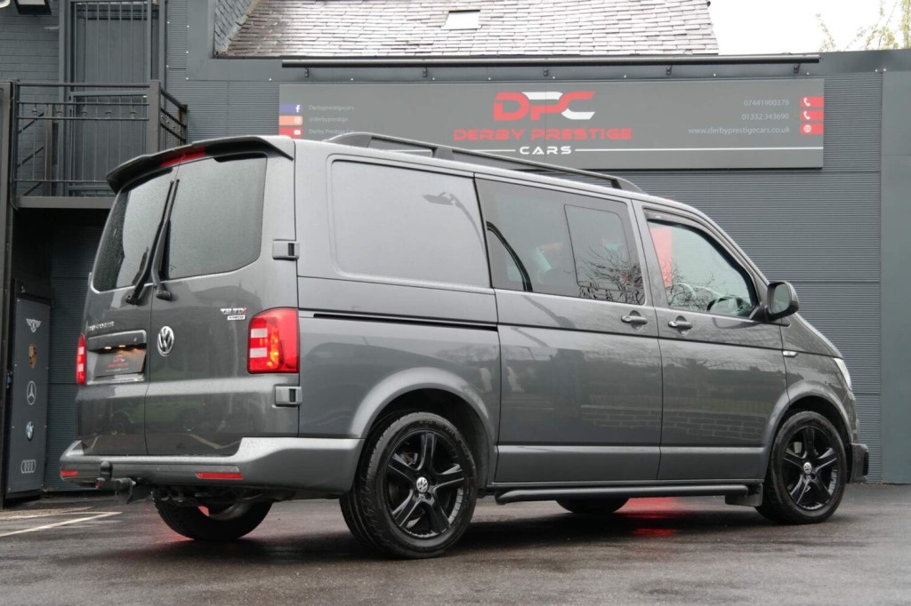 VOLKSWAGEN TRANSPORTER