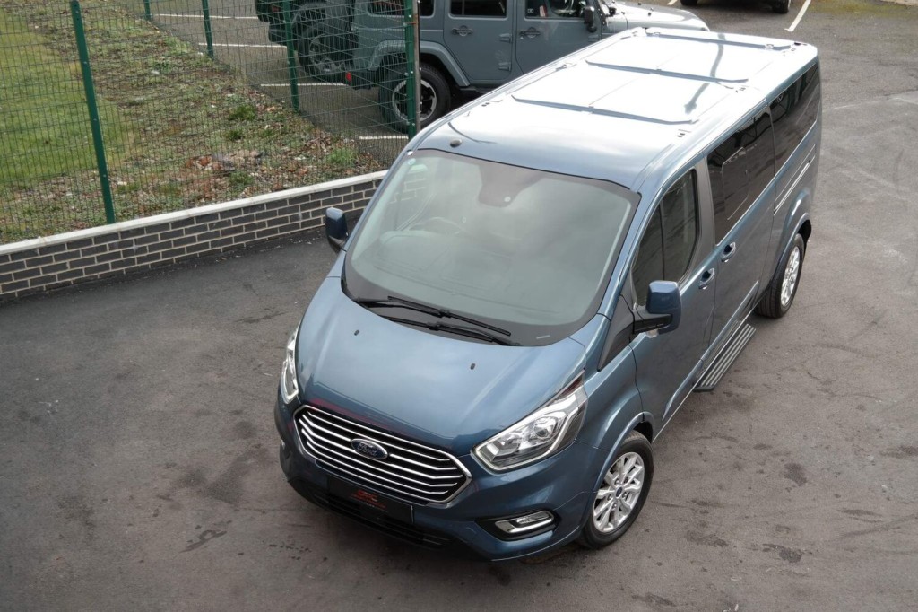 FORD TOURNEO CUSTOM