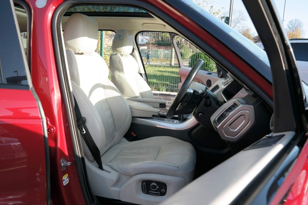 LAND ROVER RANGE ROVER SPORT