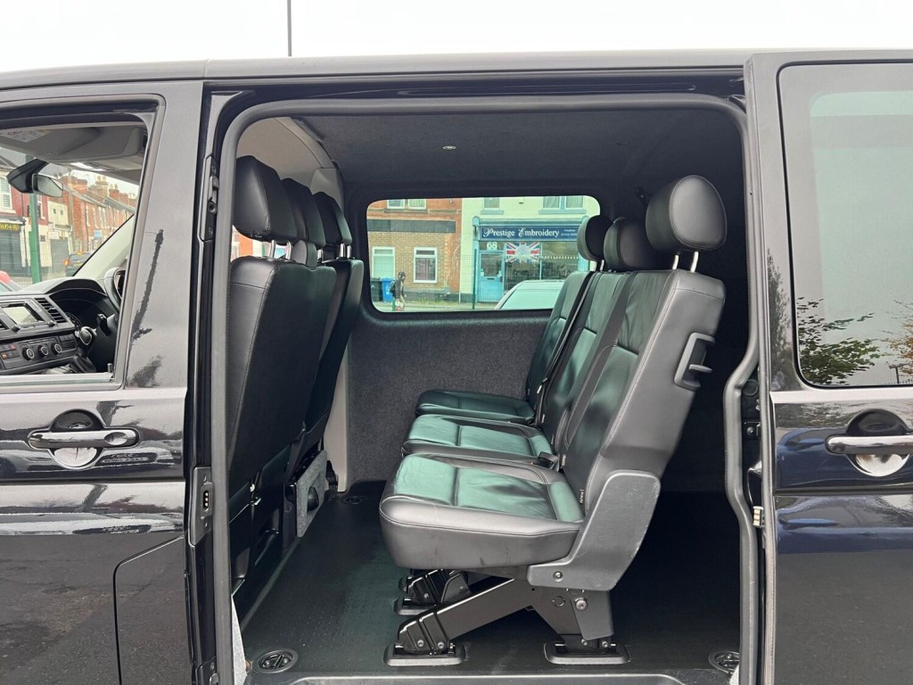 VOLKSWAGEN TRANSPORTER