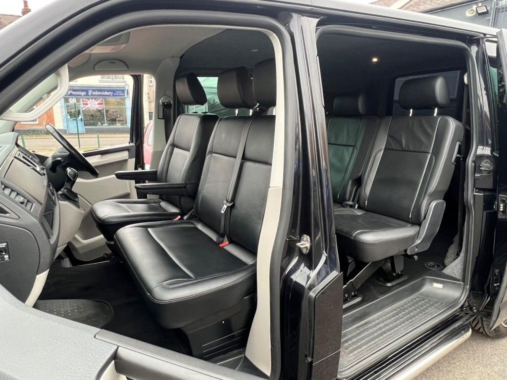 VOLKSWAGEN TRANSPORTER