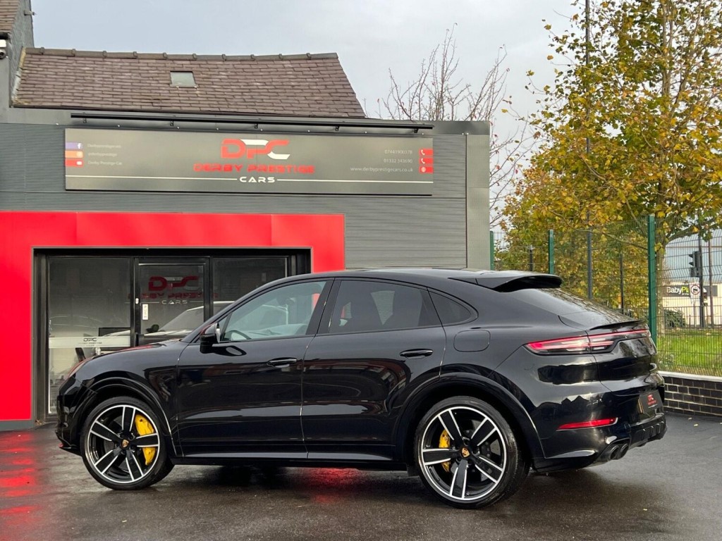 PORSCHE CAYENNE