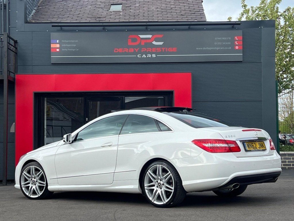 MERCEDES-BENZ E CLASS