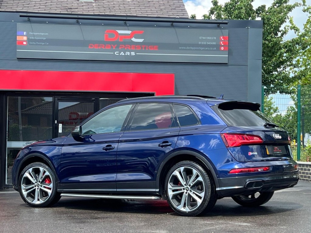 AUDI SQ5