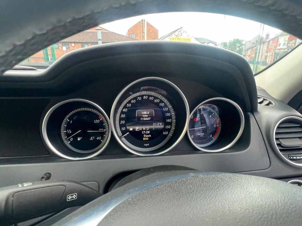 MERCEDES-BENZ C CLASS