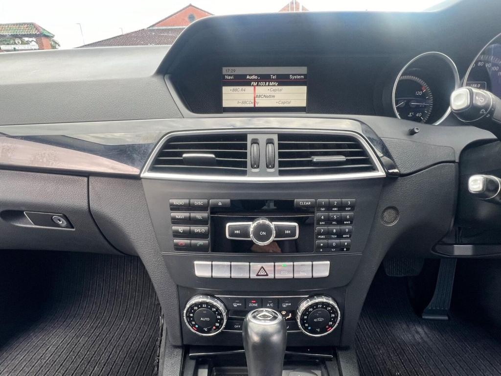 MERCEDES-BENZ C CLASS