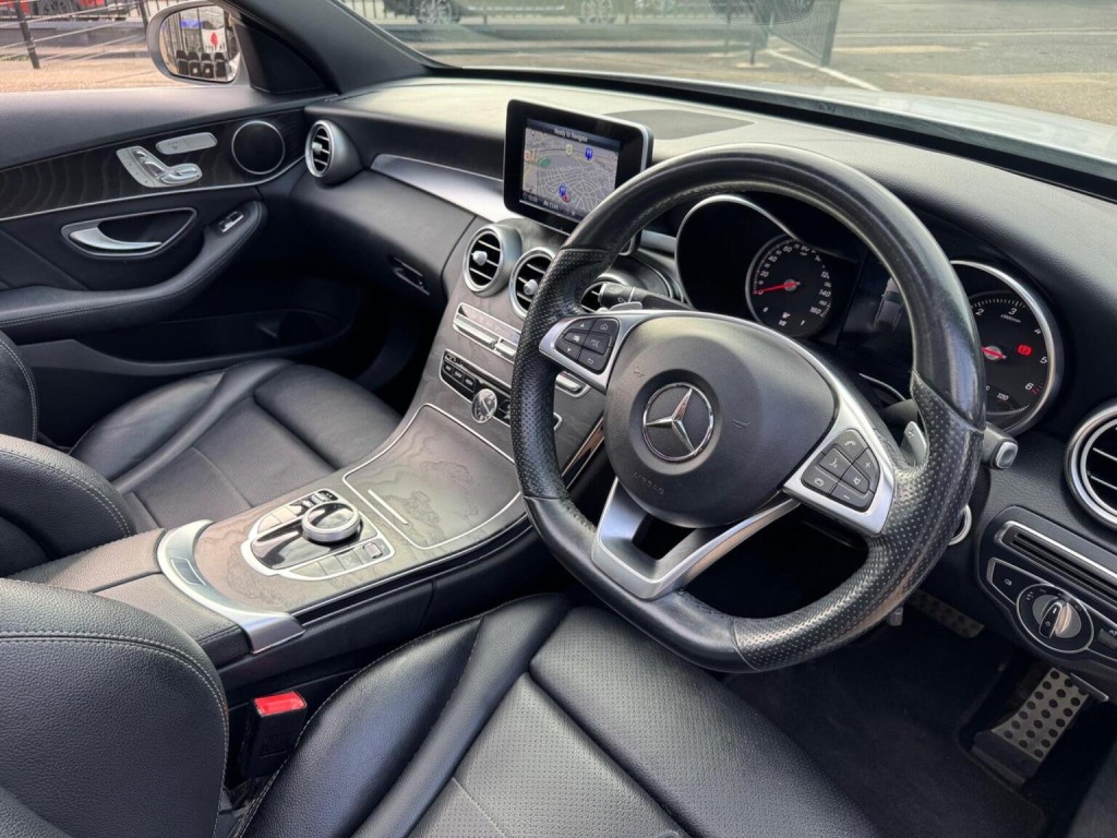 MERCEDES-BENZ C CLASS