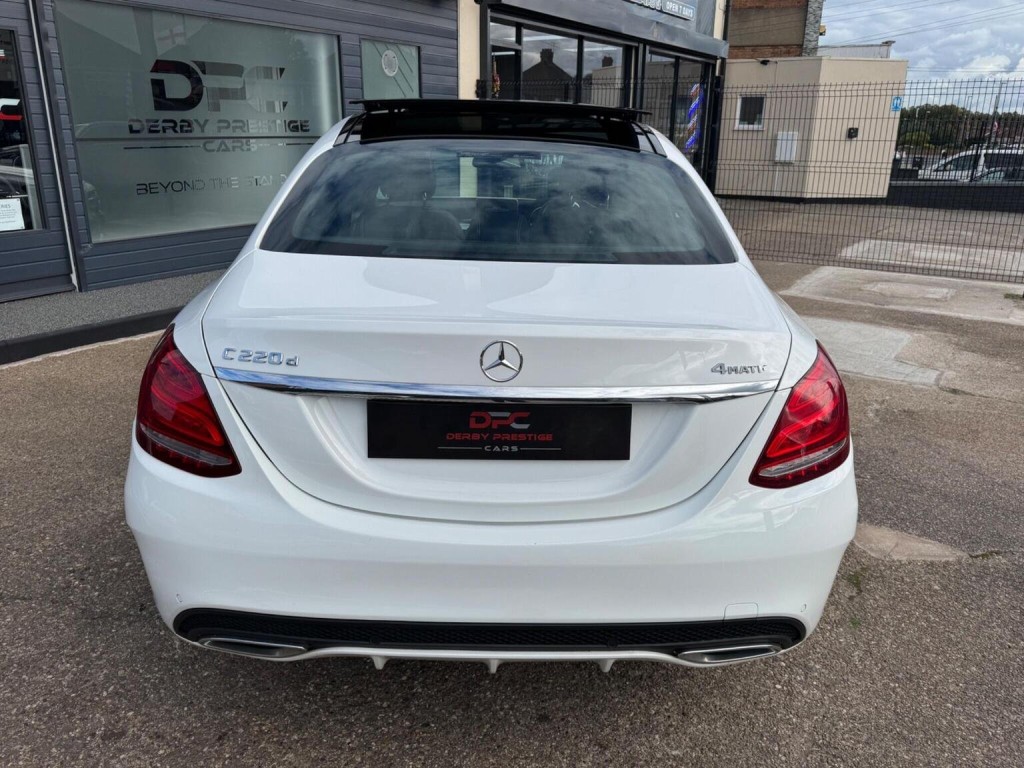 MERCEDES-BENZ C CLASS