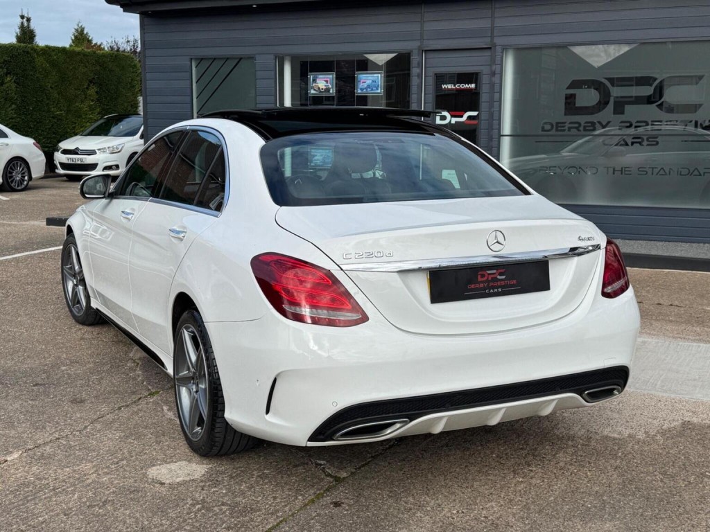 MERCEDES-BENZ C CLASS