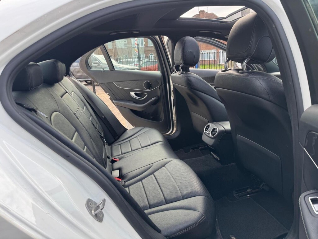 MERCEDES-BENZ C CLASS