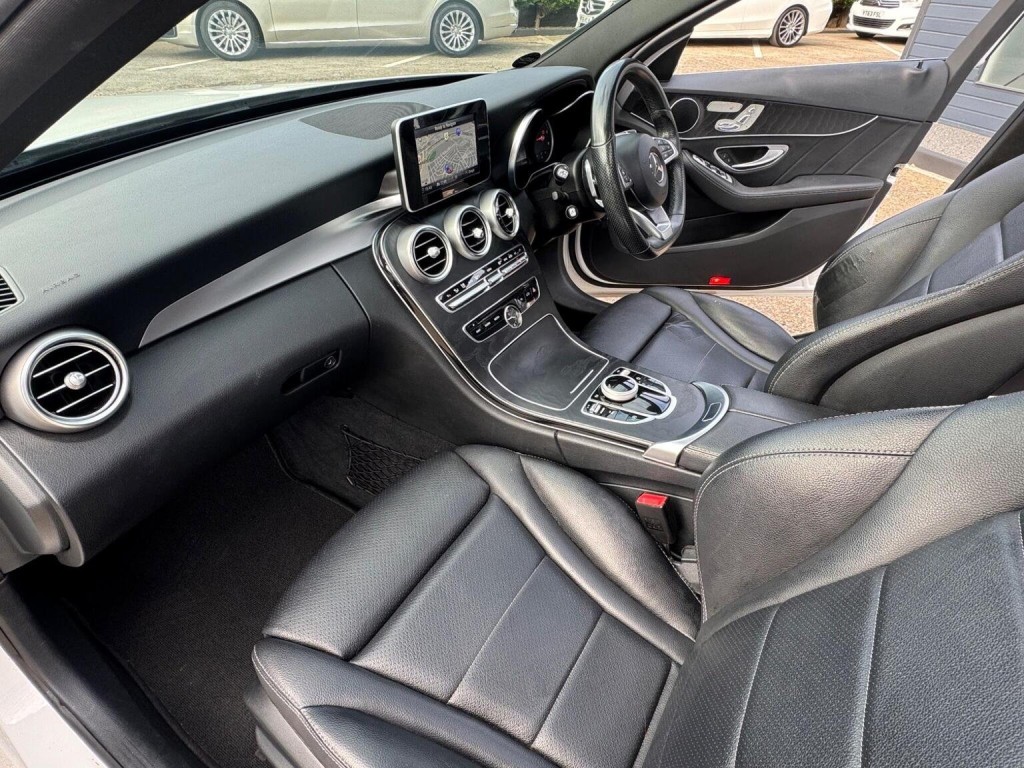 MERCEDES-BENZ C CLASS