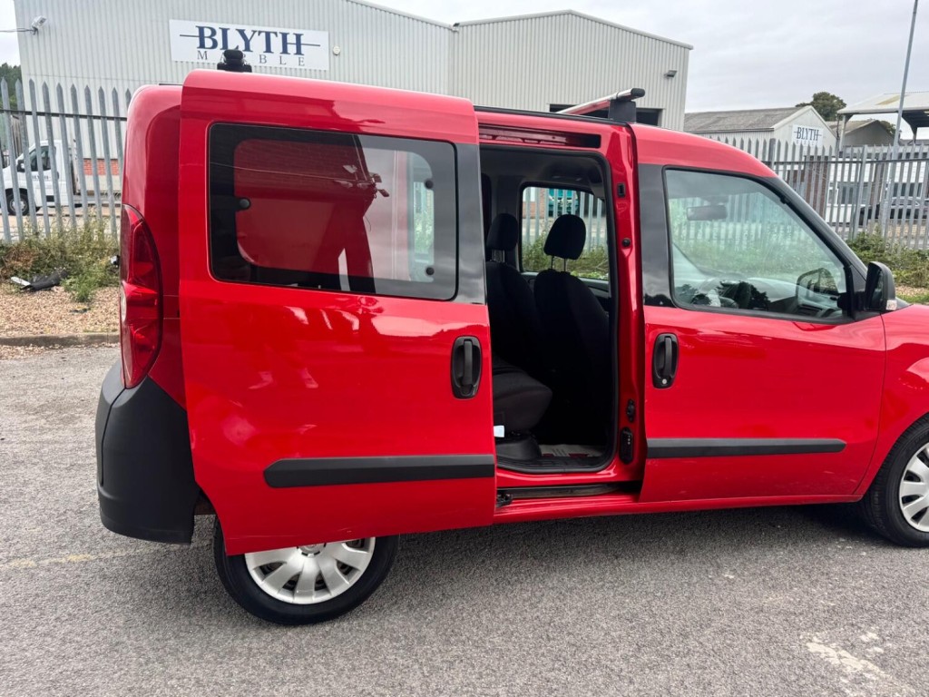 VAUXHALL COMBO LIFE