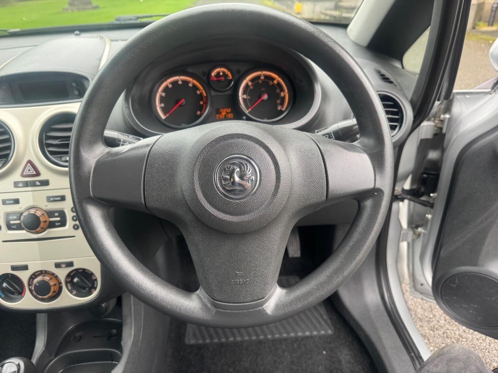VAUXHALL CORSA