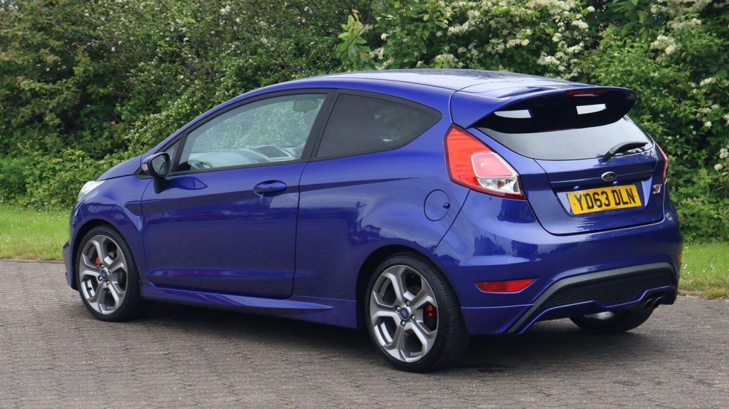 FORD FIESTA