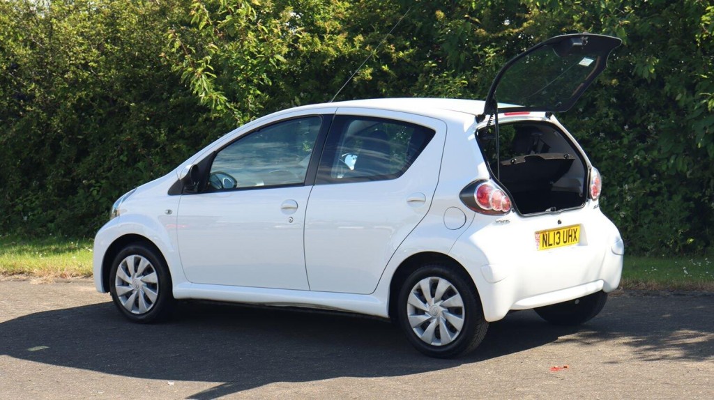 TOYOTA AYGO