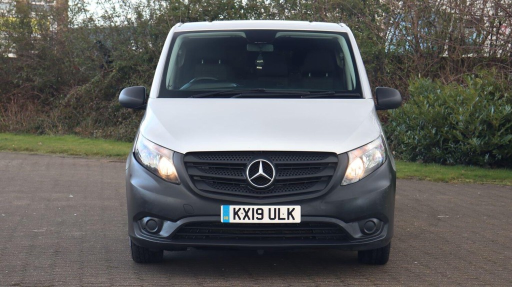 MERCEDES-BENZ VITO