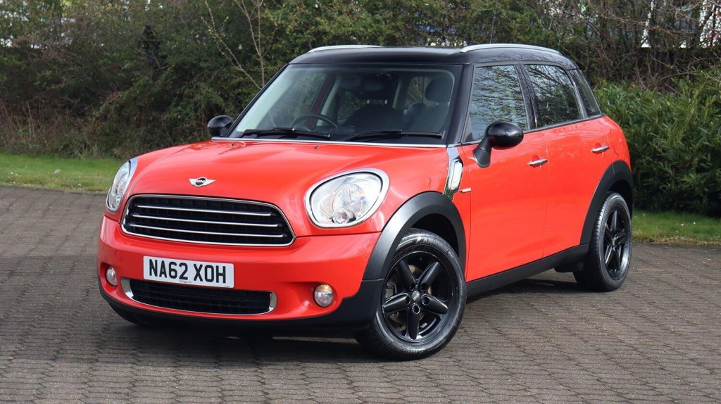 MINI COUNTRYMAN