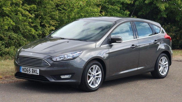 FORD FOCUS 1.0 T EcoBoost Zetec