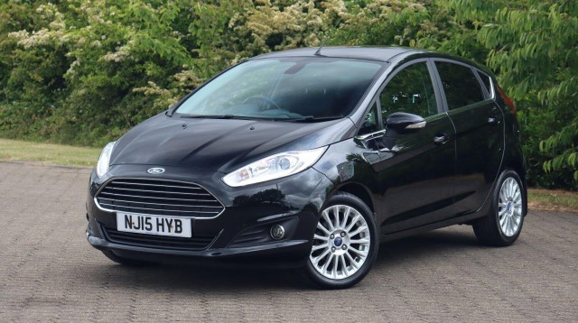 FORD FIESTA 1.0 T EcoBoost Titanium