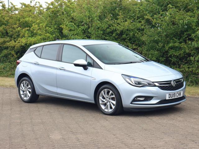 VAUXHALL ASTRA 1.6 CDTi ecoTEC BlueInjection Tech Line Nav