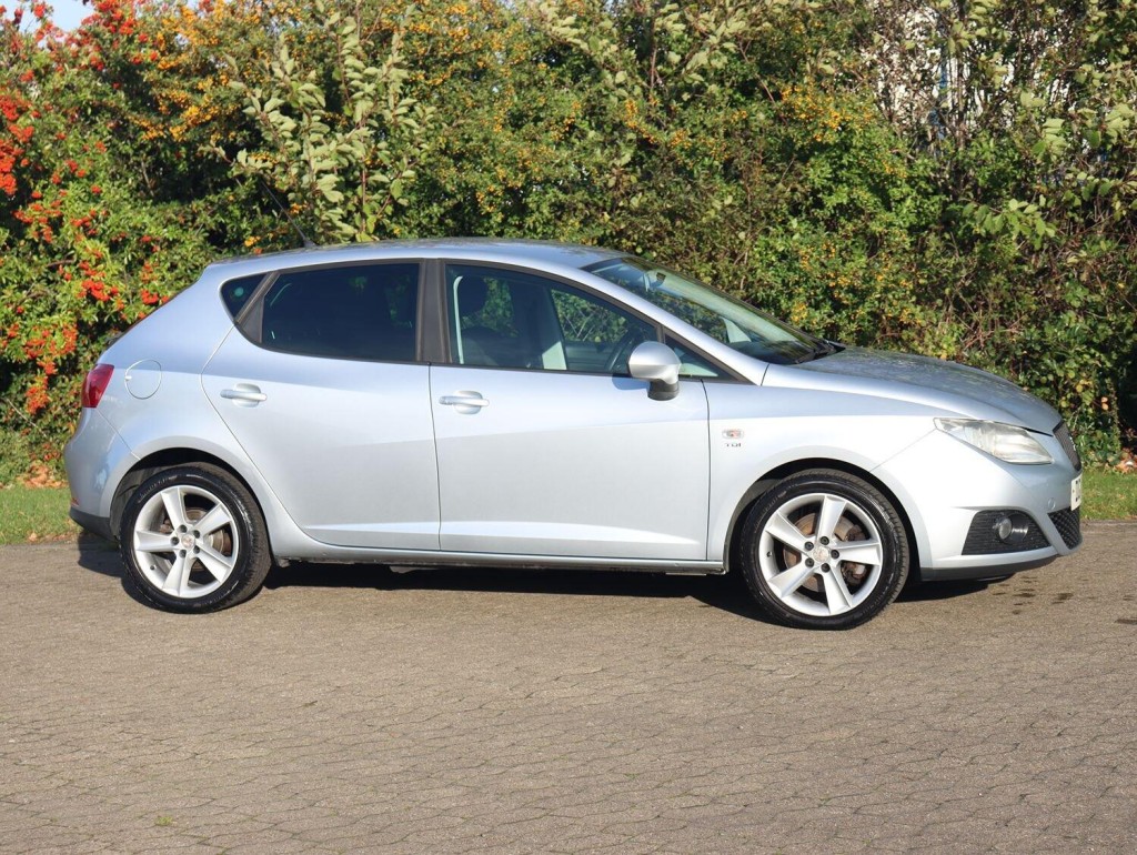 SEAT IBIZA
