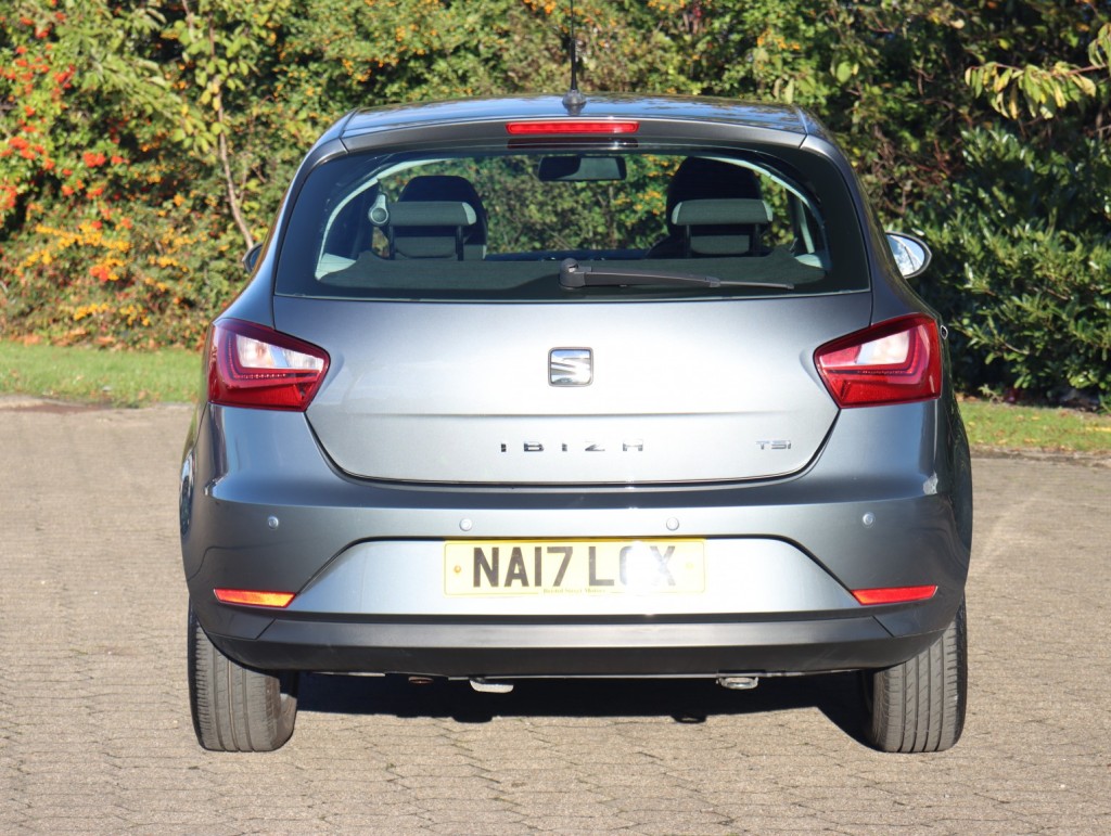 SEAT IBIZA