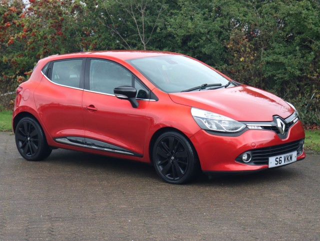 RENAULT CLIO 1.5 Dynamique S Nav dCi 90