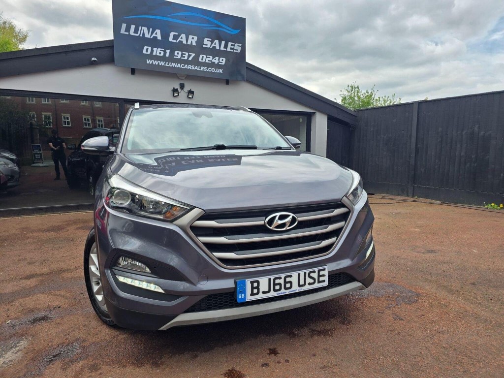HYUNDAI TUCSON