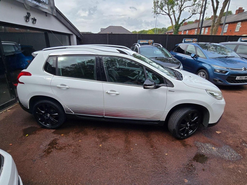 PEUGEOT 2008