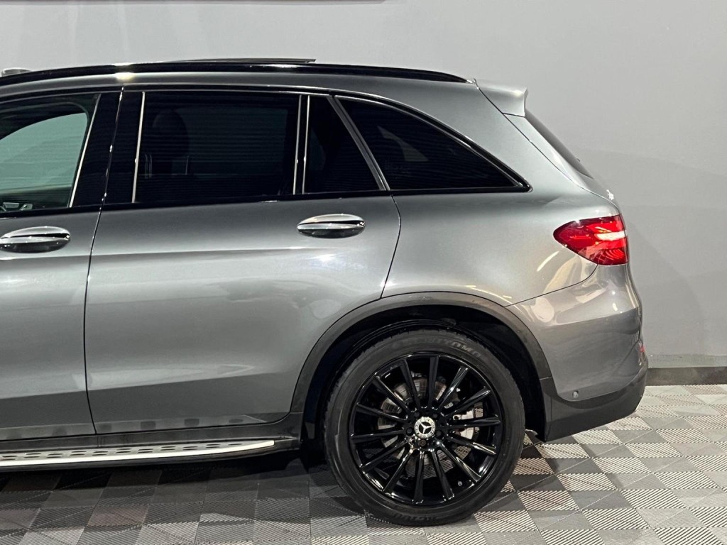 MERCEDES-BENZ GLC