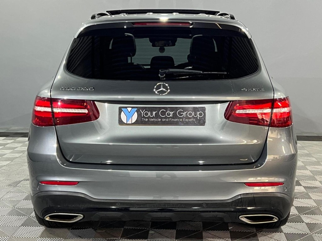 MERCEDES-BENZ GLC
