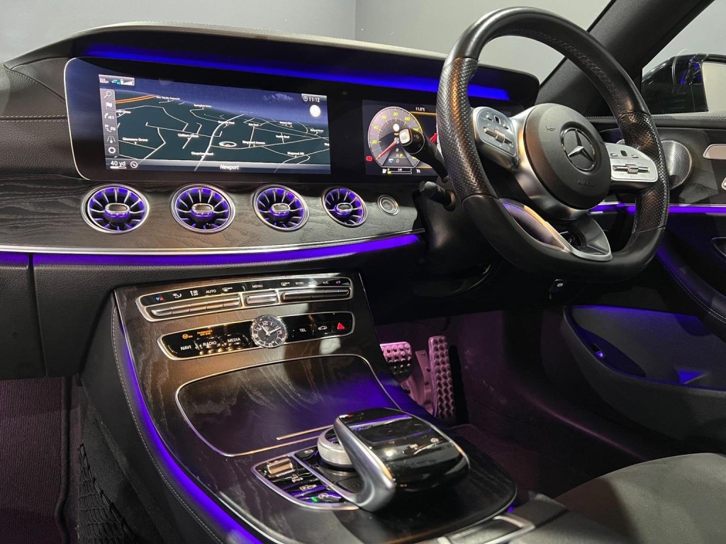 MERCEDES-BENZ E CLASS