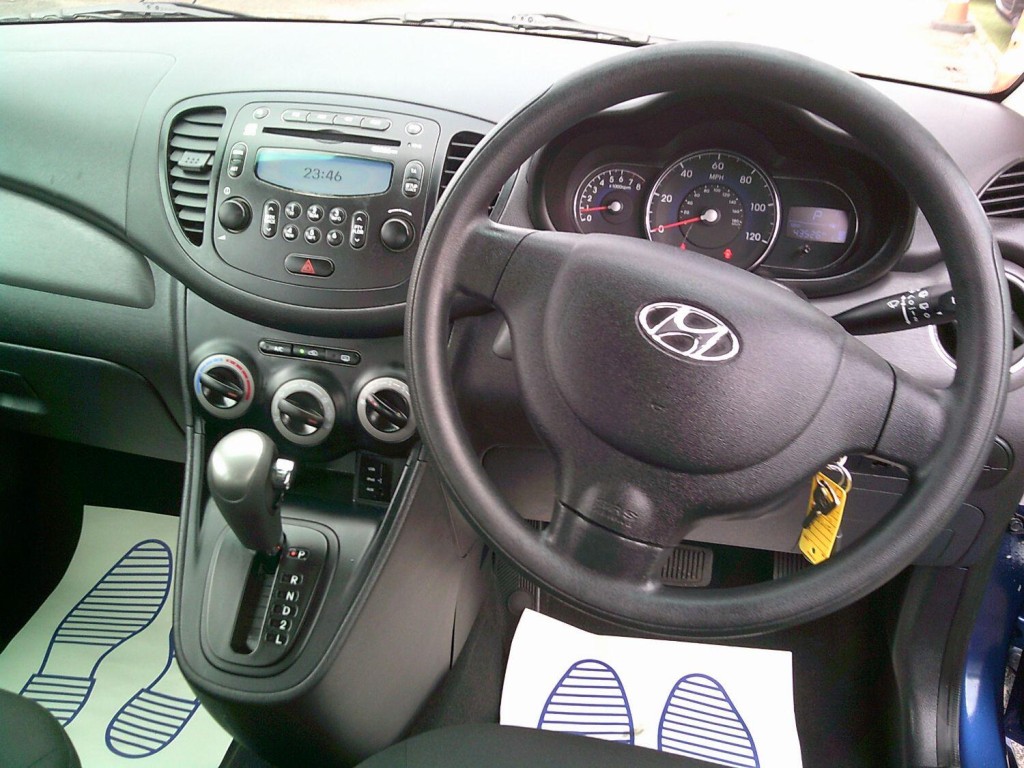 HYUNDAI I10