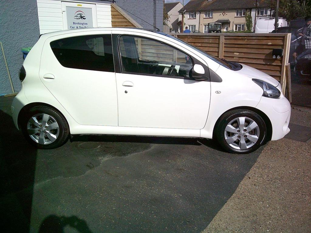 TOYOTA AYGO