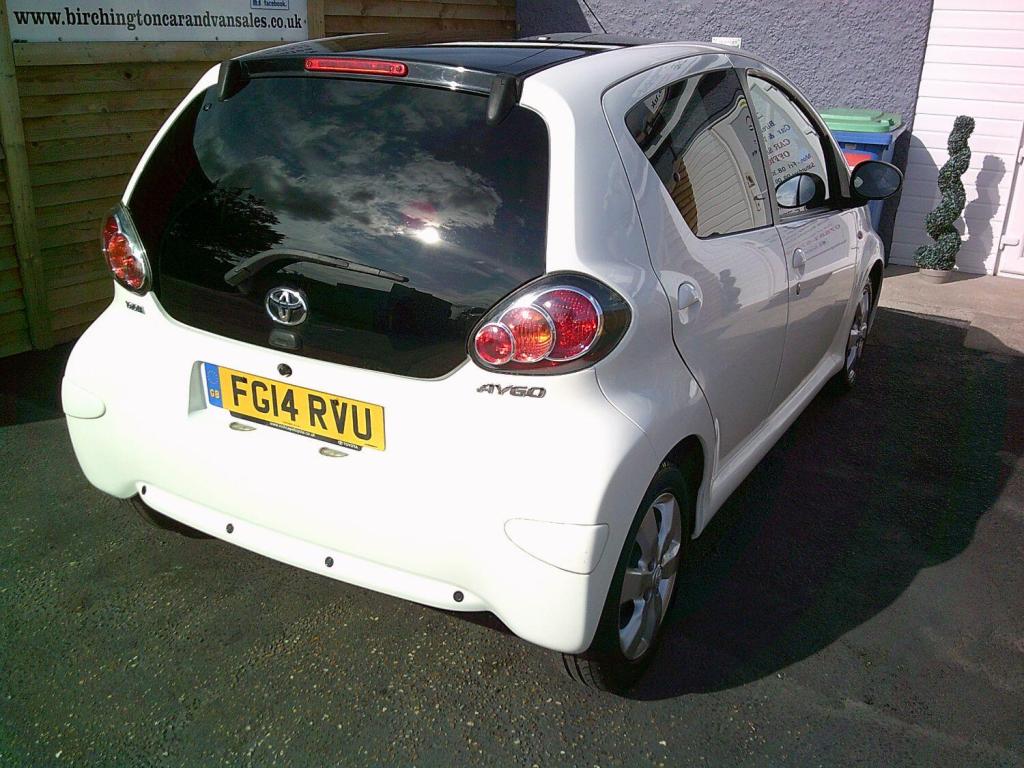TOYOTA AYGO
