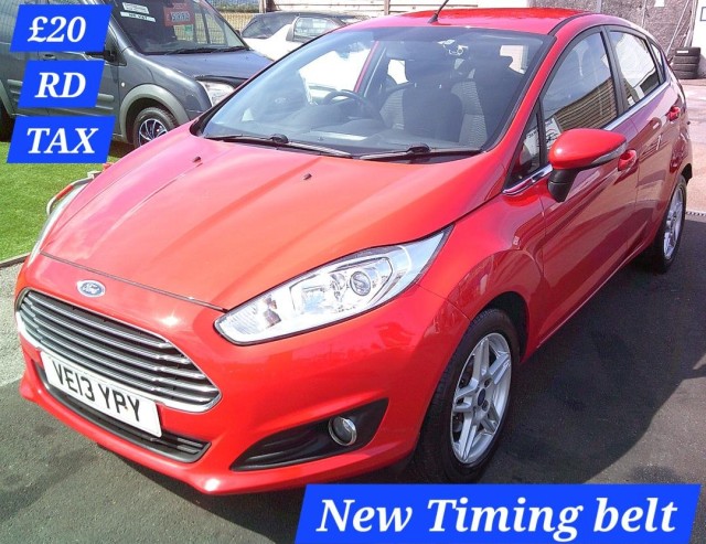FORD FIESTA 1.0 T EcoBoost Zetec