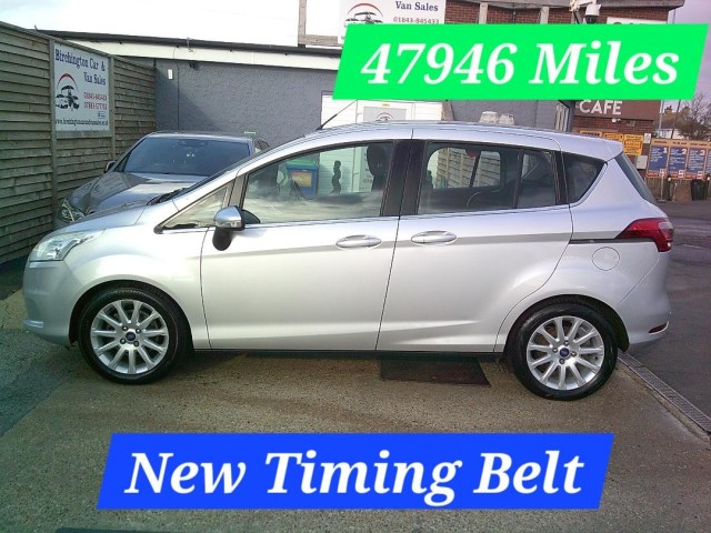 FORD B-MAX 1.0 T EcoBoost Titanium