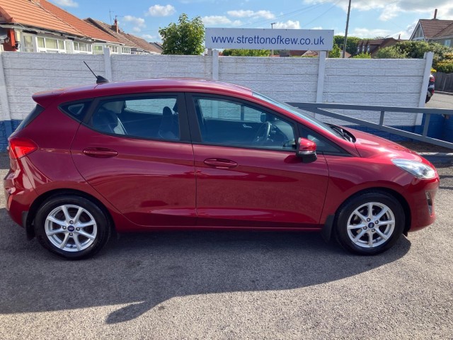 FORD FIESTA