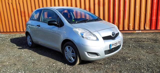 TOYOTA YARIS 1.0 VVT-i T2