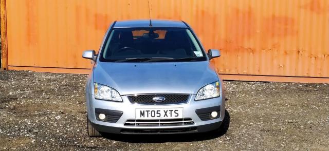 FORD FOCUS 1.6 TDCi DPF Ghia
