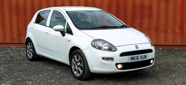 FIAT PUNTO 1.2 Punto 5-door 1.2 8v 69hp Easy+
